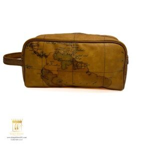 Alviero Martini pouch